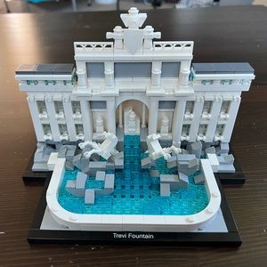 Lego Trevi Fountain 21020